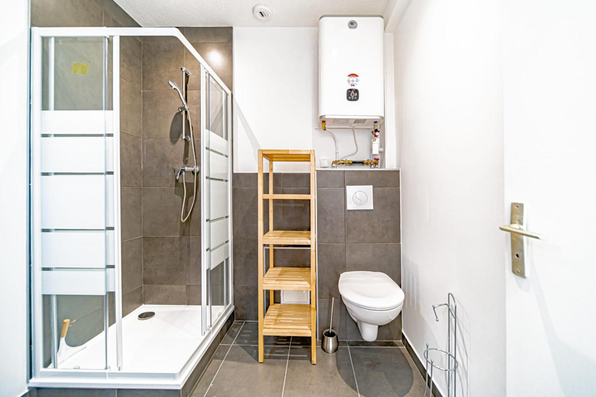 Le Californie - Agreable Studio Renove 隆河省 外观 照片